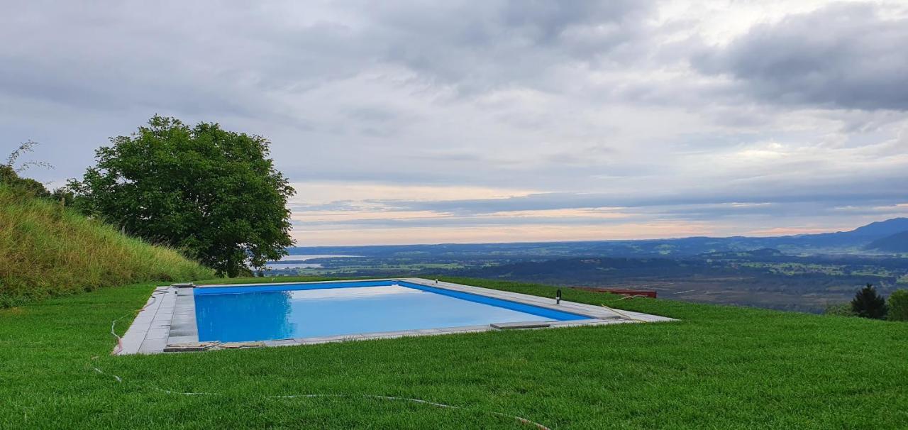 Berghotel & Chalets Adersberg Chiemgau Card Kostenfrei غراسو المظهر الخارجي الصورة